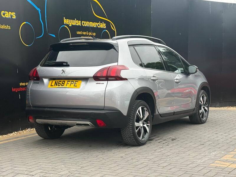 Peugeot 2008 view 5