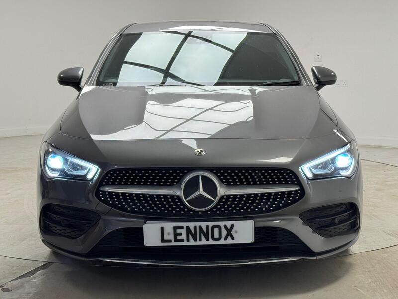 Mercedes-Benz Cla view 2