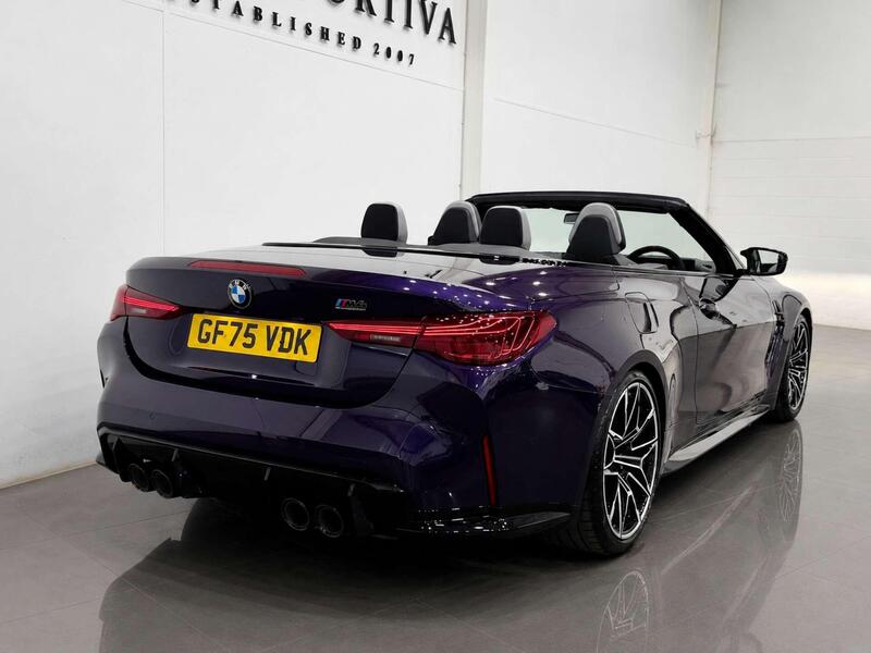BMW M4 view 5