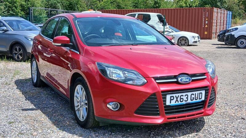 Ford Focus view 5