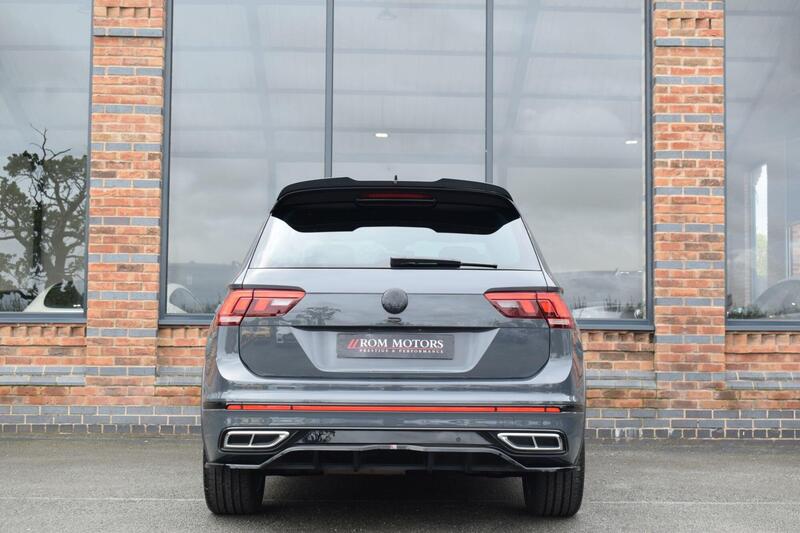 Volkswagen Tiguan view 6