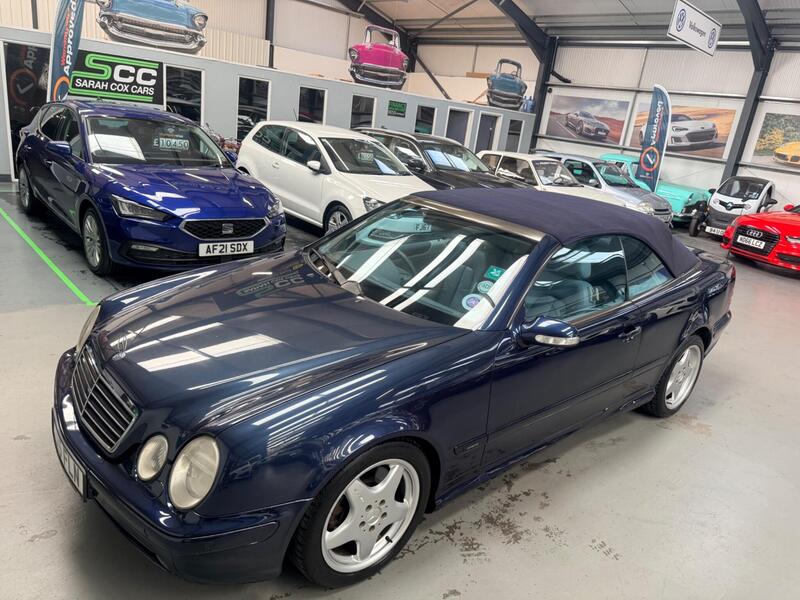 Mercedes-Benz CLK view 6