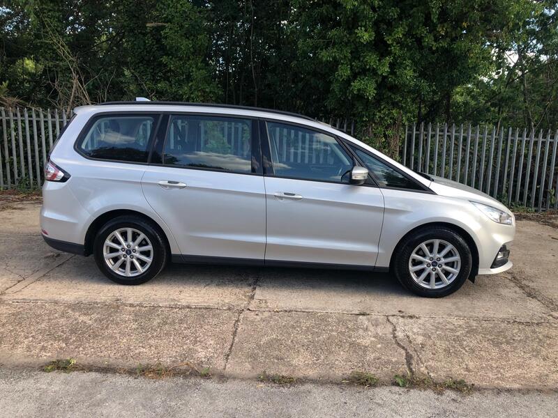 Ford Galaxy view 2