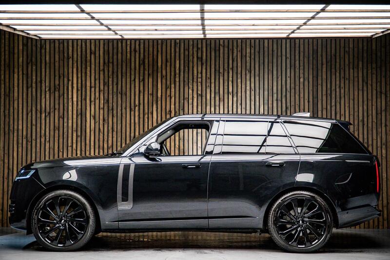Land Rover Range Rover view 7