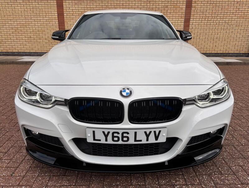 BMW 3 Series view 3