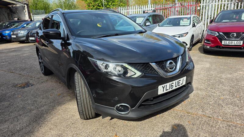 Nissan Qashqai view 2