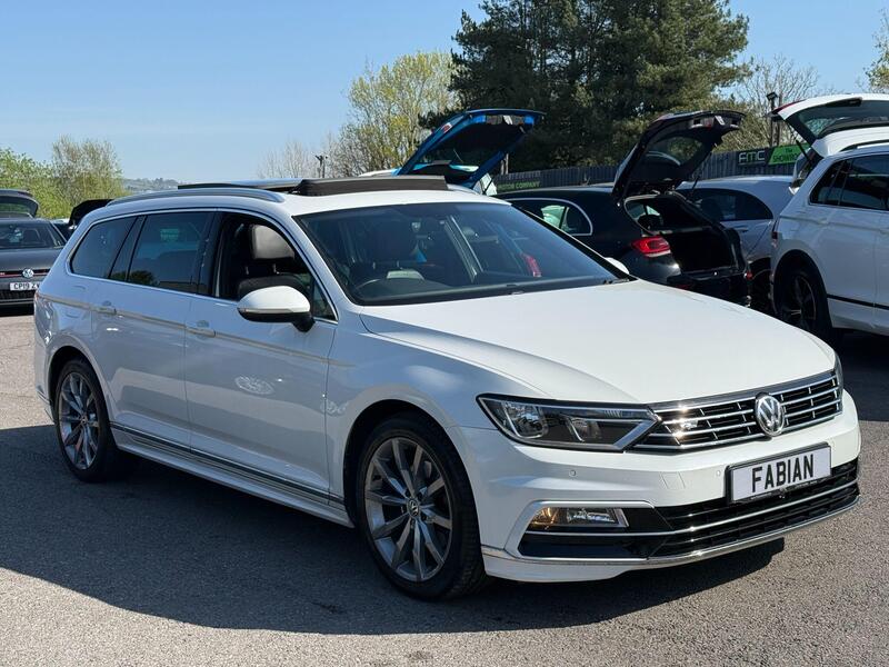 Volkswagen Passat view 5