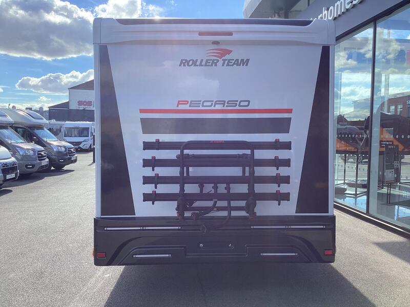 Roller Team Pegaso 750 — image 3