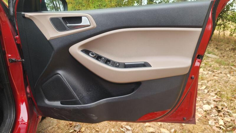 2015 Hyundai i20 — photo 44