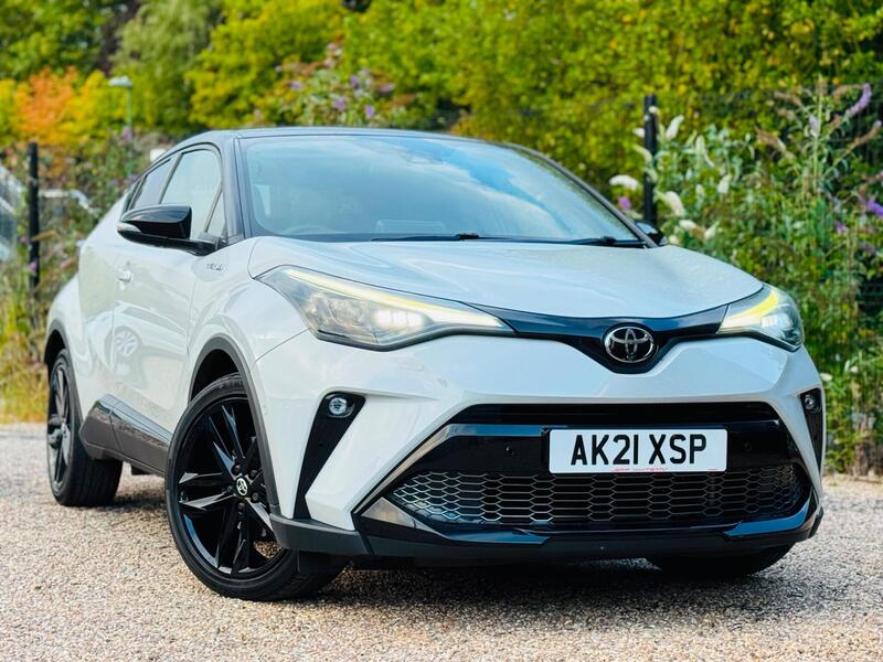 Toyota C-HR view 6