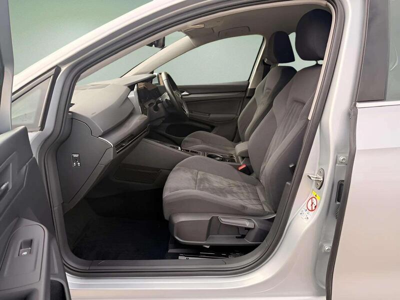 Volkswagen Golf view 5