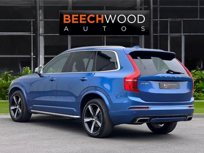 Volvo XC90 view 6