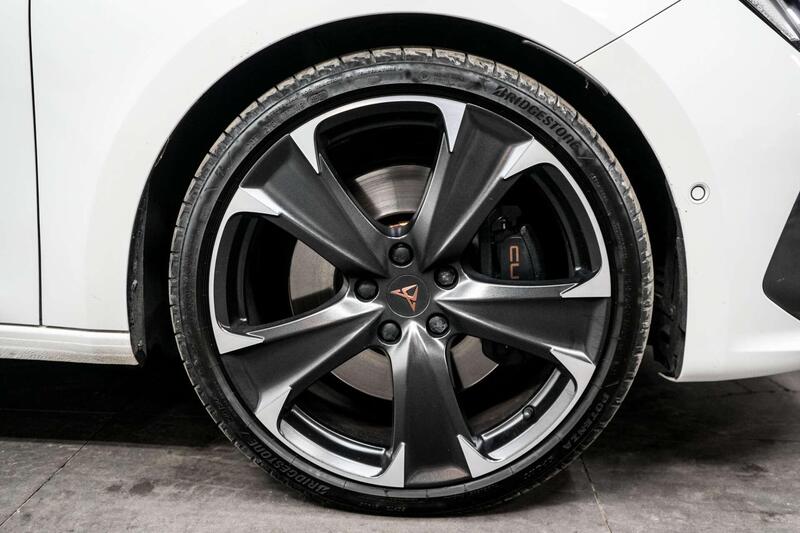 Cupra CUPRA Leon view 7
