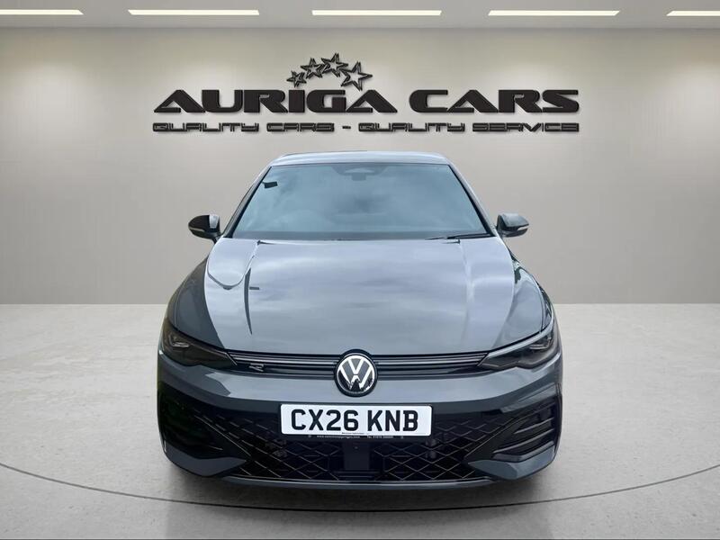 Volkswagen Golf view 4