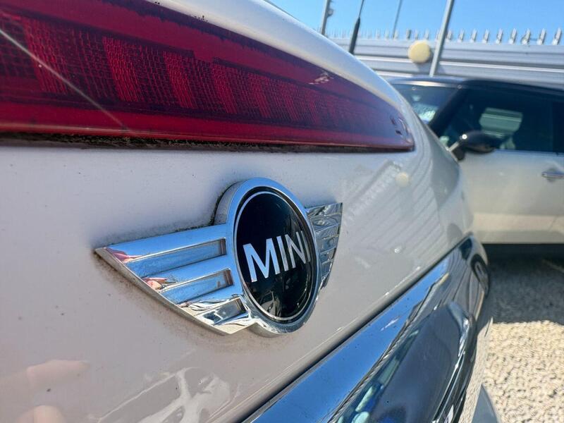 Mini Cooper view 7