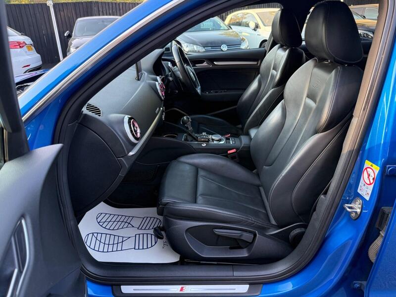 Audi Audi S3 view 3