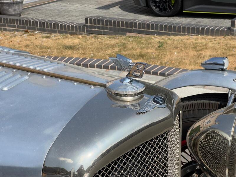 Bentley Mark VI view 6