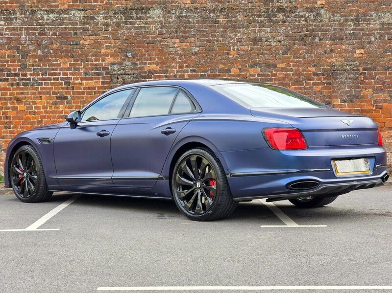 Bentley Flying Spur view 3