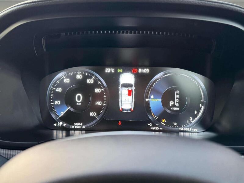 Volvo V90 view 5