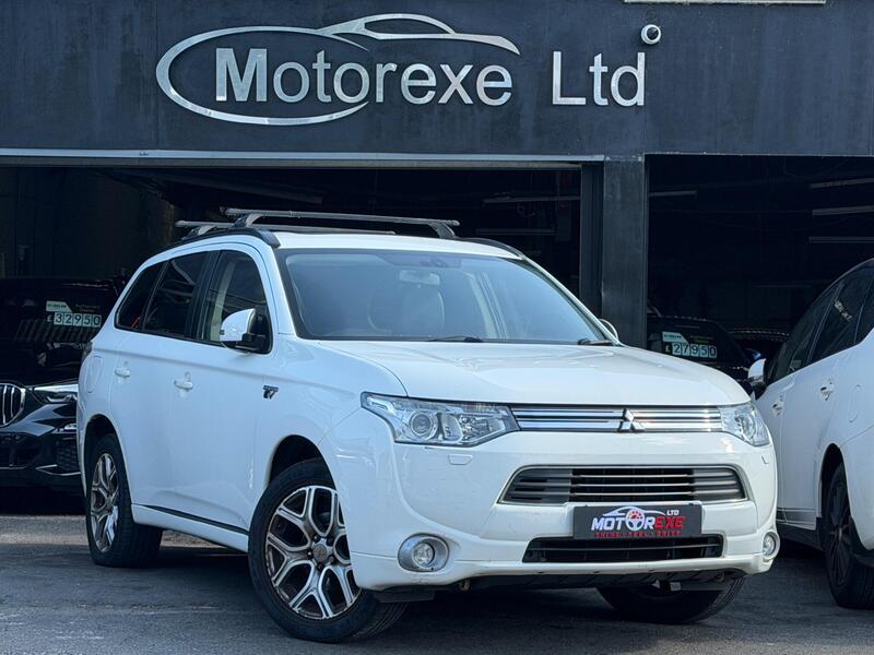 Mitsubishi Outlander view 5