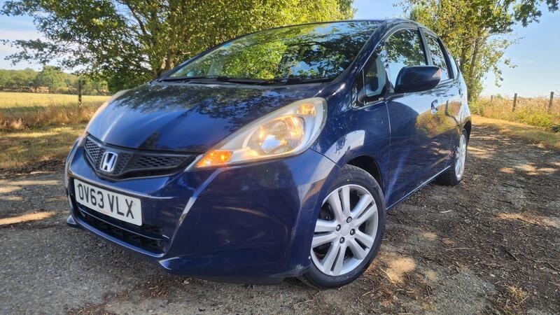 2013 Honda Jazz 1.4 i-VTEC ES Plus CVT Euro 5 5dr for sale at IHK Enterprise West Sussex
