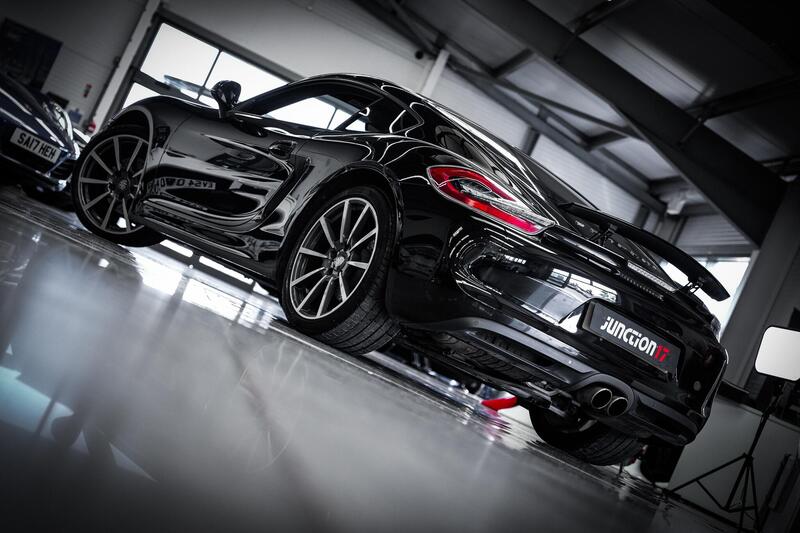 Porsche Cayman view 6