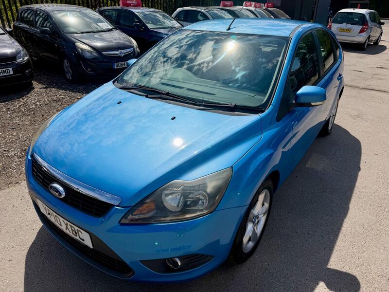 Ford Focus view 4