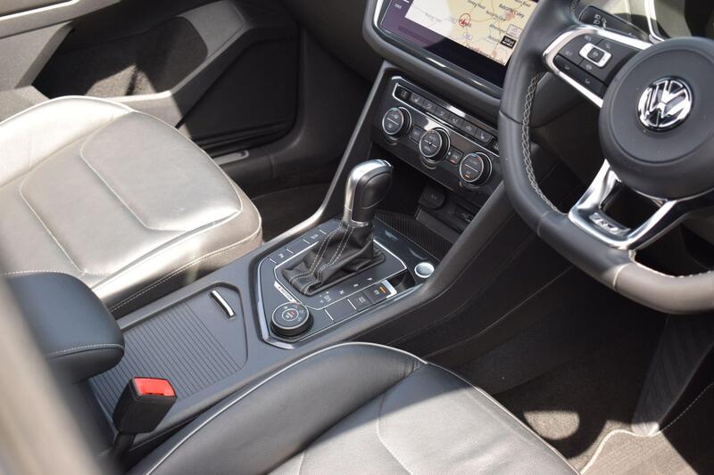 Volkswagen Tiguan view 7