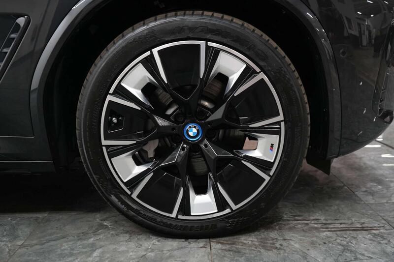 BMW Ix3 view 7