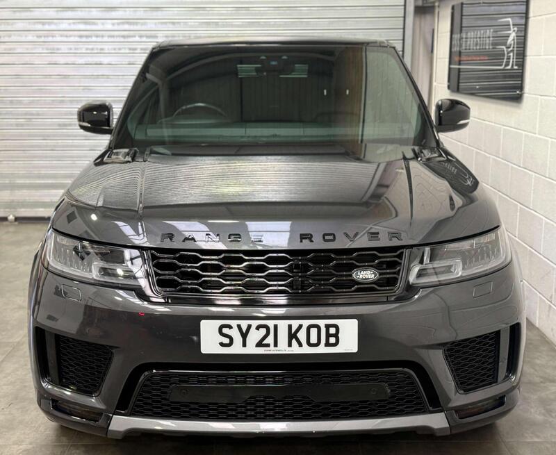 Land Rover Range Rover Sport view 2