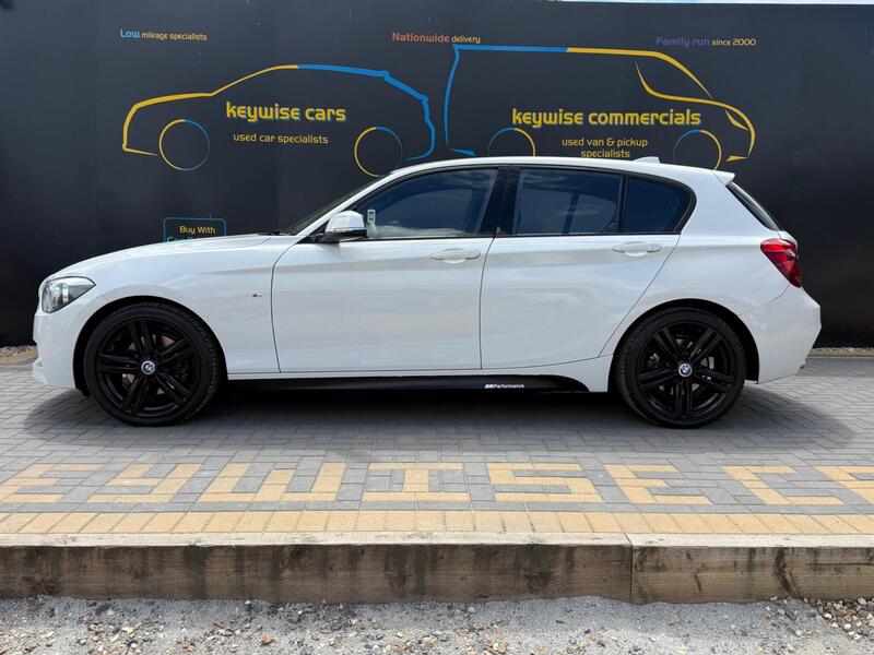 BMW 1 Series view 2