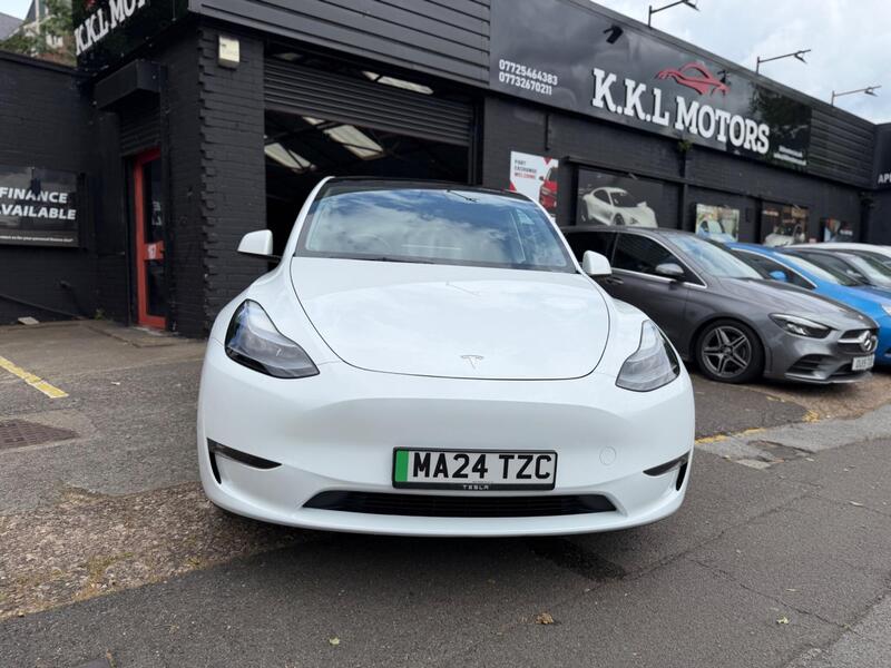 Tesla Model Y view 3