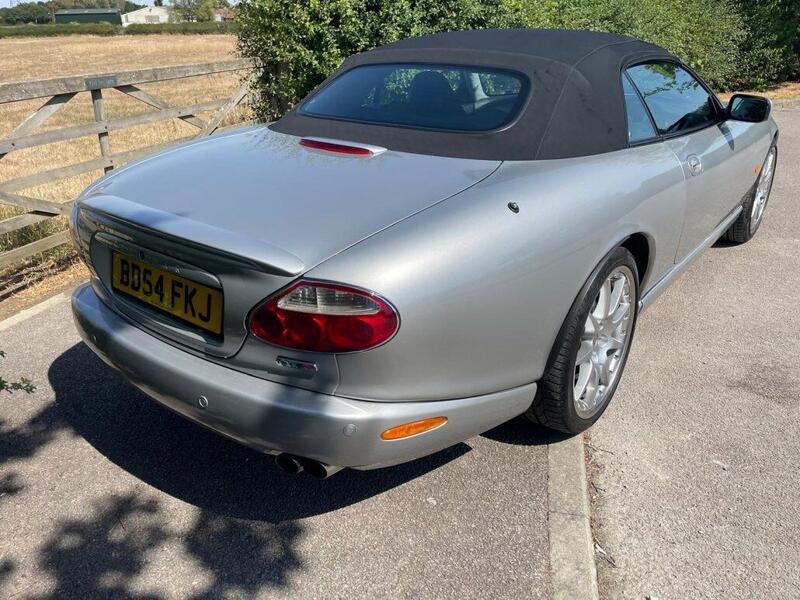 Jaguar XKR view 7