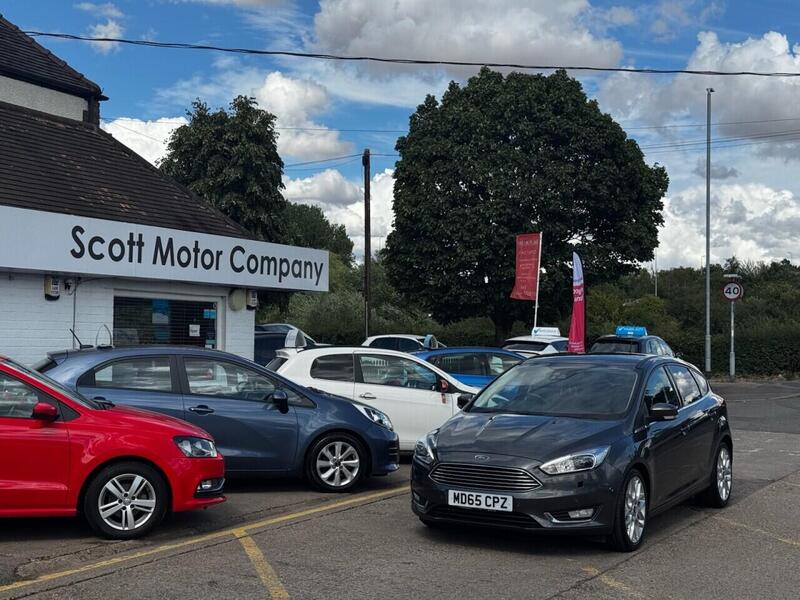 Ford Focus view 4