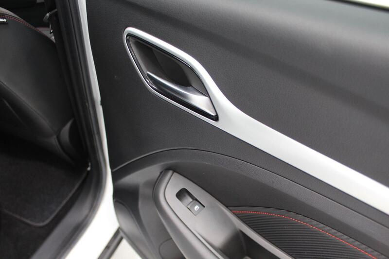 2022 MG MG ZS in White — image 32 of 70