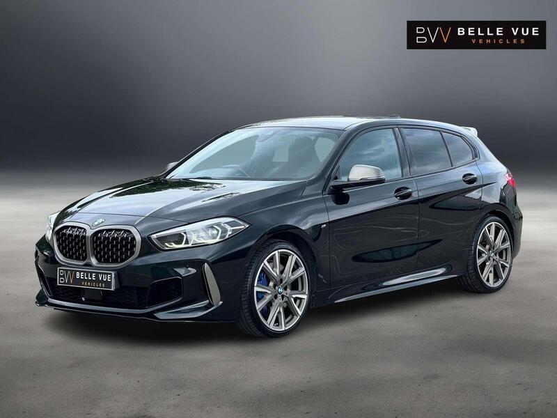 BMW 1 Series view 6