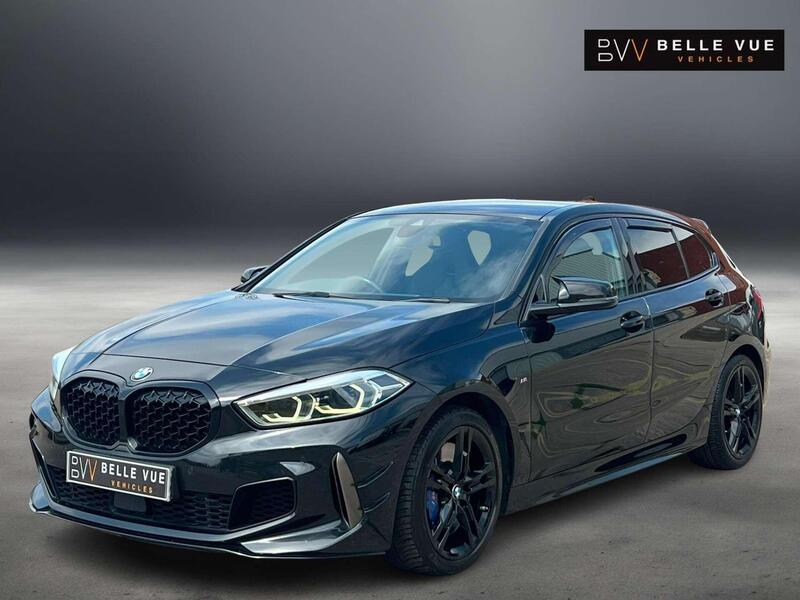 BMW 1 Series view 6