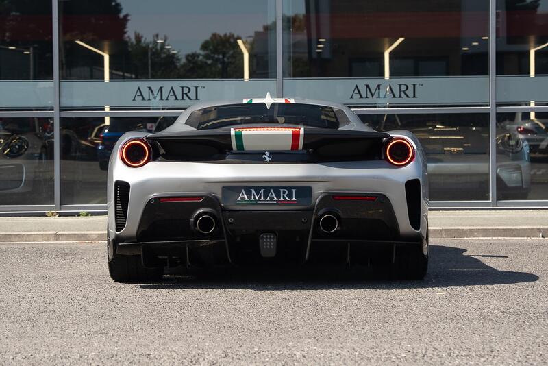 Ferrari 488 view 7
