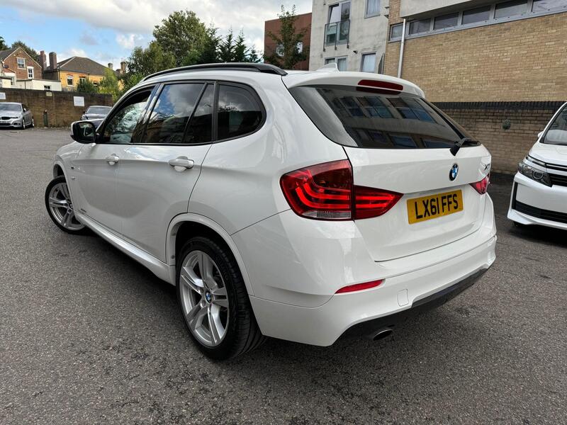 BMW X1 view 4