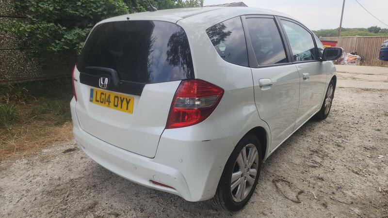 2014 Honda Jazz — photo 3