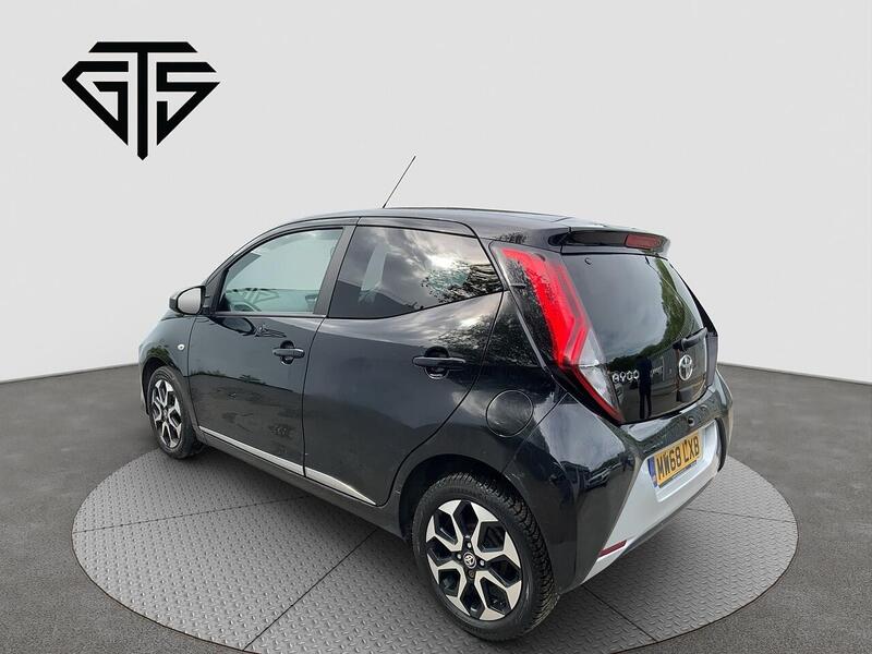 Toyota Aygo view 5