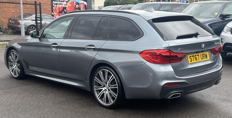 BMW 5 Series view 3