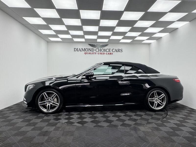 Mercedes-Benz E Class view 3