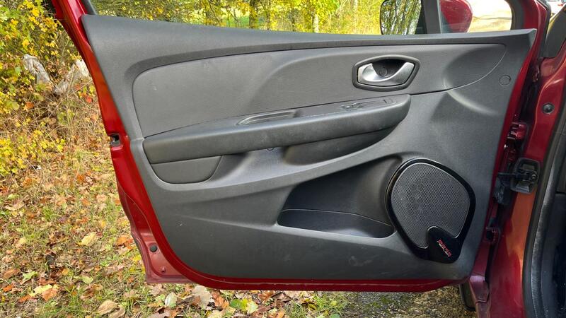 2019 Renault Clio — photo 46