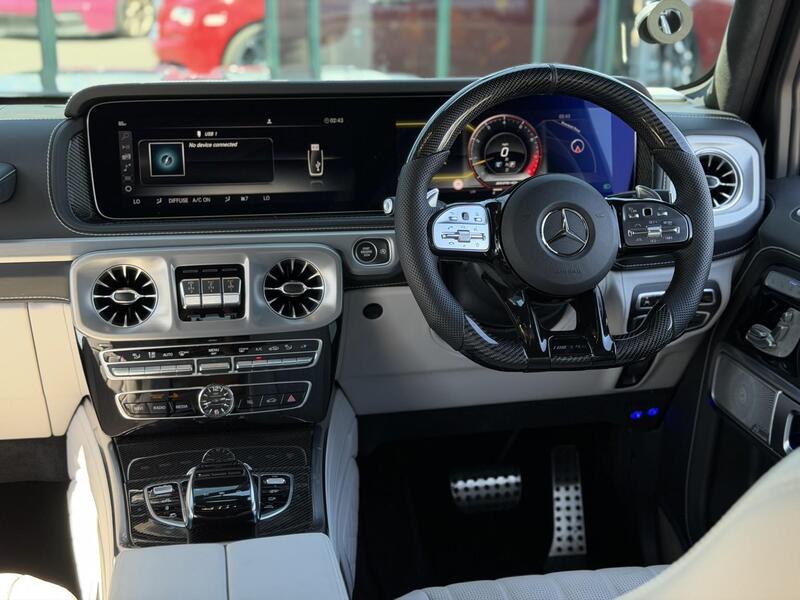 Mercedes-Benz G Class view 3