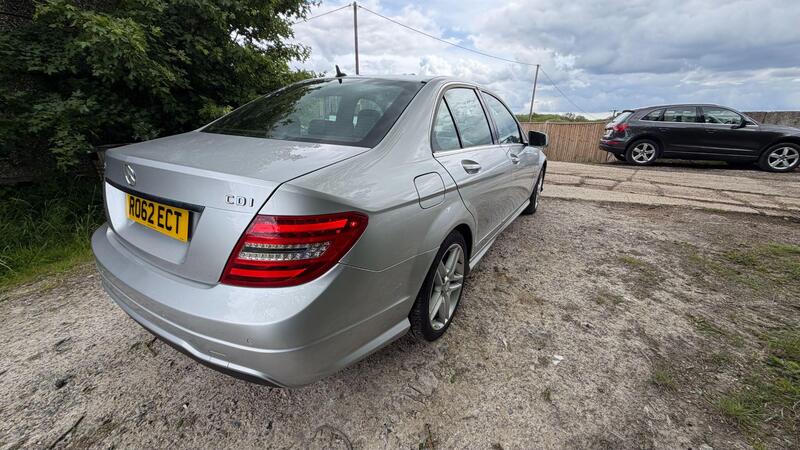 2012 Mercedes-Benz C Class — photo 8