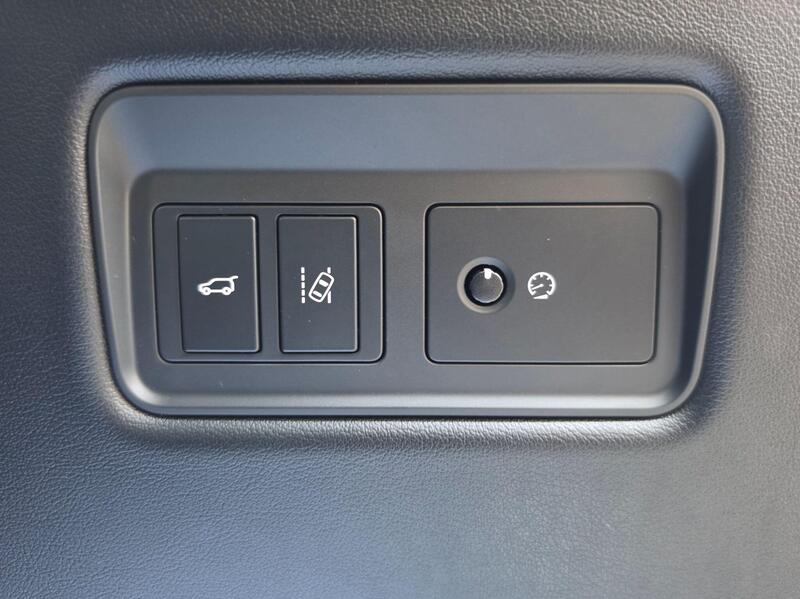 Land Rover Range Rover Sport 3.0 V6 HSE Dynamic Auto 4WD Euro 6 (s/s) 5dr thumbnail 52