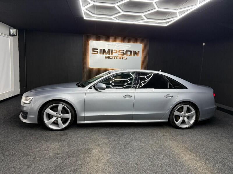 Audi Audi A8 view 4