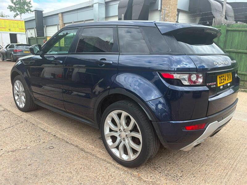 Land Rover Range Rover Evoque view 4