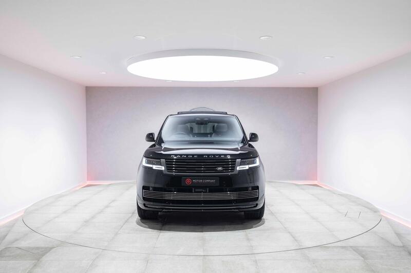 Land Rover Range Rover view 6